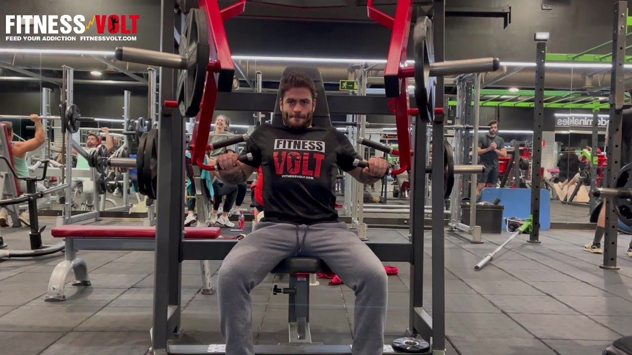 How To Use The Chest Press Machine Correctly exercise guide gym 