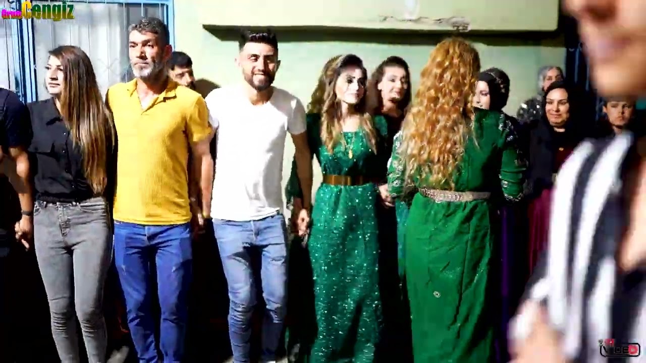 أحمد و بسمة حفلة قرية اشمي في مرسين PART 02 مع ولات جنكيز