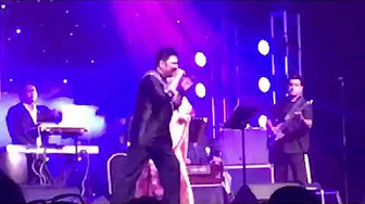 Anuradha Paudwal/Kumar Sanu - Nazar Ke Samne