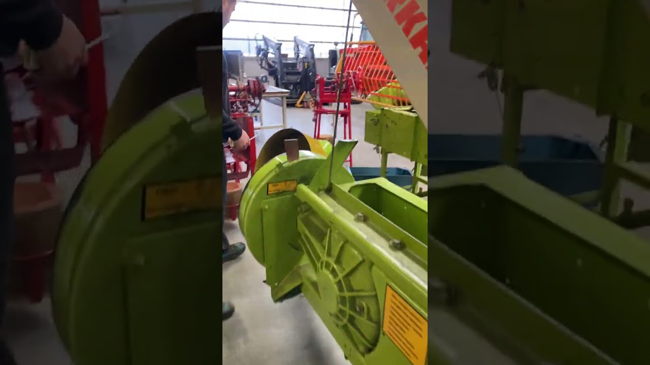 Claas markant 55
