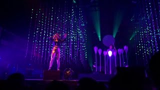Purity Ring Push Pull live @ The Shrine