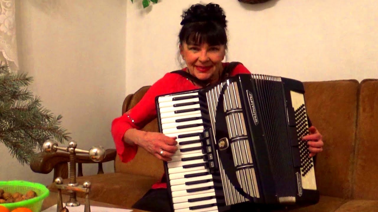 Wiesia Dudkowiak accordion a mix of beautiful melodies