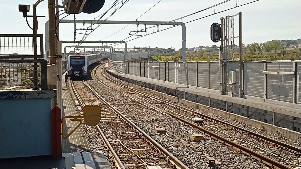 METRONAPOLI: Tra CAF e M1