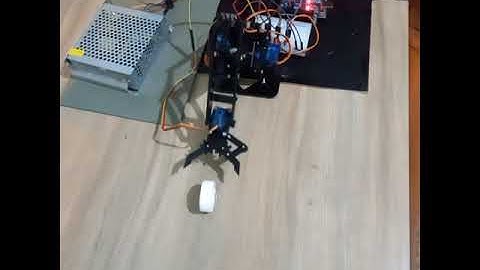 Braço Robótico com Arduino