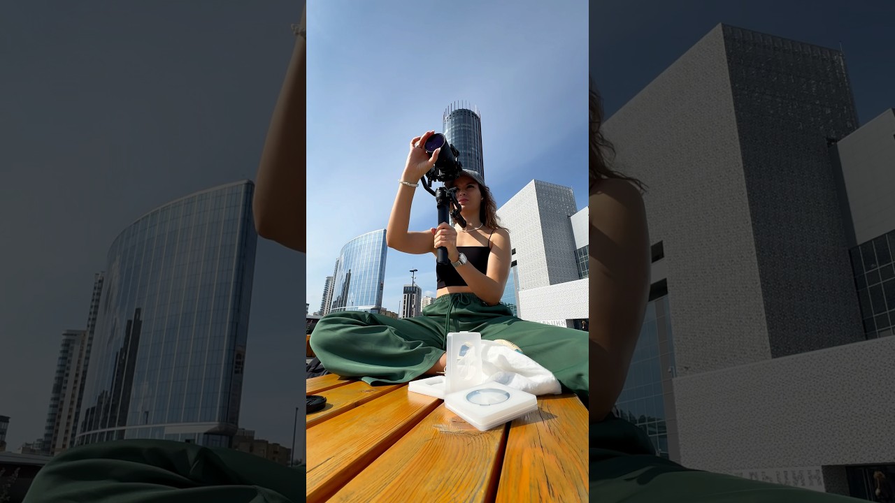 Легкий комплект для девушки Sony ZV-E10 II + DJI RS3 mini + доп.обьектив 