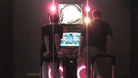 DDR at the Pike R8 finals - Levin vs. JJK