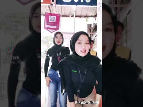 jilbab goyang tipis-tipis aja gan 🤤🤤