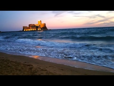 Best Tourist Attractions you MUST SEE in Crotone, Italy | 2019