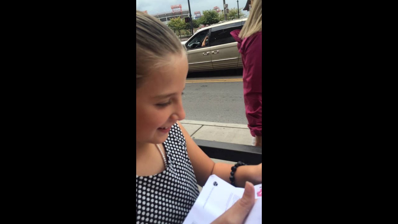 Taylor Swift concert Surprise
