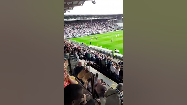 La joie du stade Raymond Kopa après le 4e but d’Angers SCO