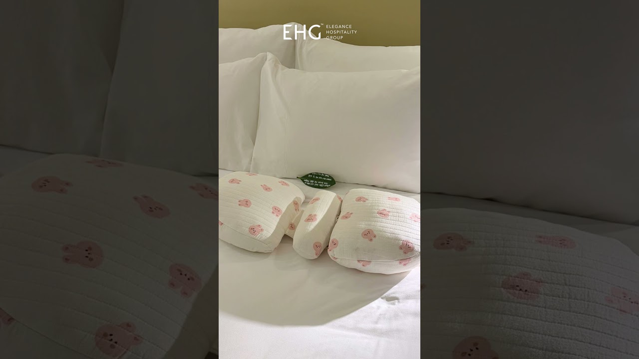 Điều khách chưa kịp nói