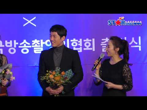[S영상] 장혁-김선아-정채연, '2018 그리메상' 수상 영광