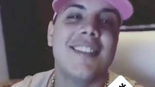 Video thumbnail of "Tu escojiste Tu camino 😎😉ahora me va mejor sin ti🎶😎🤞"