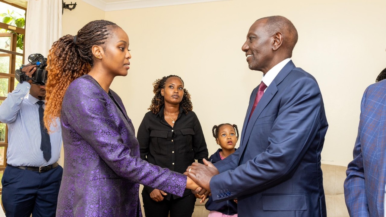 PRESIDENT RUTO MEETS MP NGE'ONO WIFE AND CHILDREN AT THEIR HOME, WHAT HE TOLD THEM ABOUT HIS DEATH