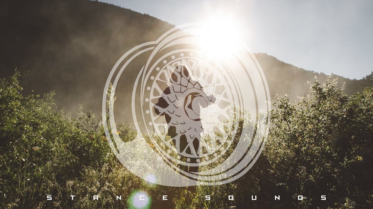 Deep Chills - Run Free (feat. IVIE)