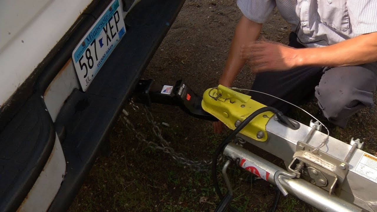 Police Urge Proper Trailer Hitch Safety YouTube