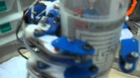 Robotic hand I (servo motors) [2005] :: using PWM