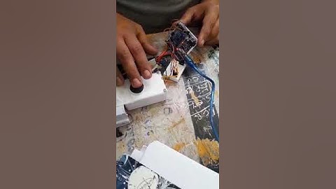 Laberinto con Arduino Uno, servomotores y módulo joystick  MBLOCK