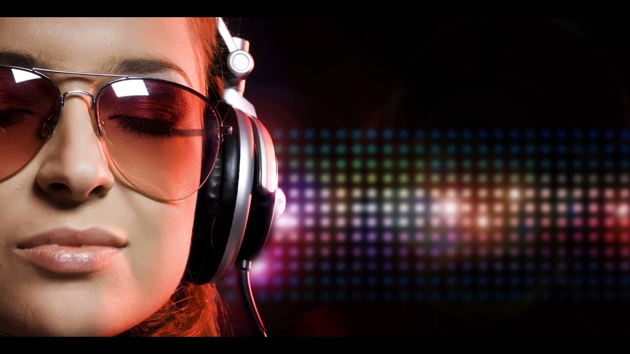 A-Hunter,Lauks & Paris-Moving Exposure (Original Mix)....