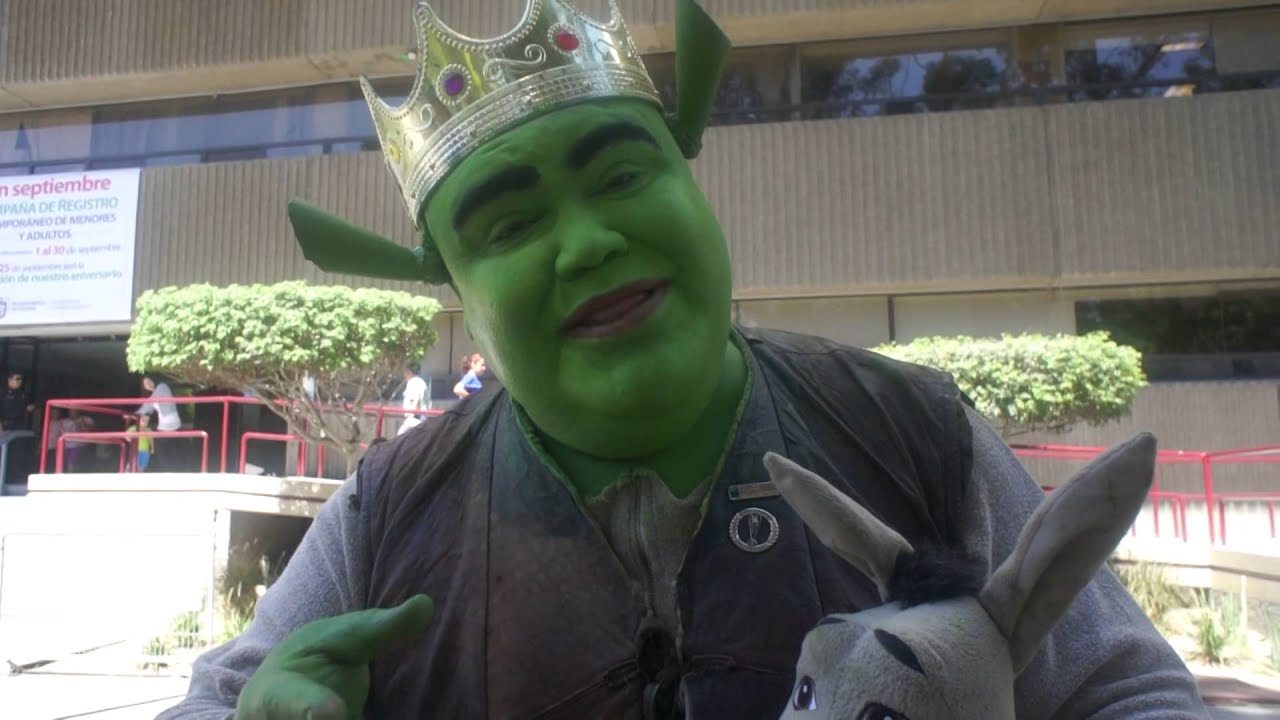 Shrek tijuana - YouTube
