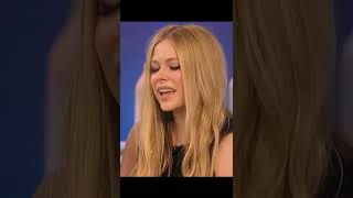 Happy birthday my Queen Avril Lavigne, This is my favorite Avril Lavigne interview ☺️