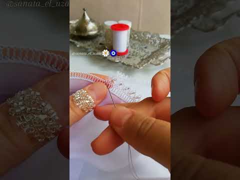 Gümüş boncuklu beyaz