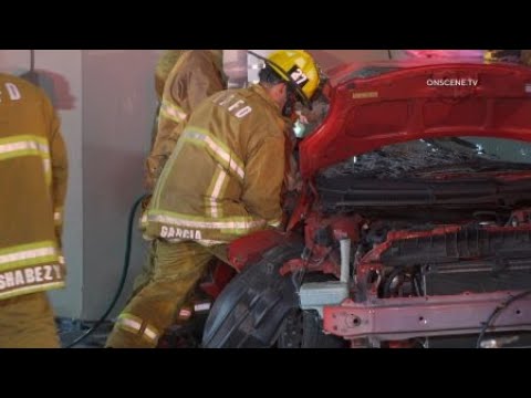 3 Hospitalized After Violent Crash In Hollywood | Los Angeles - YouTube