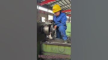 "Precision in Motion: Watch a Machinist Masterfully Set Up a Lathe!"