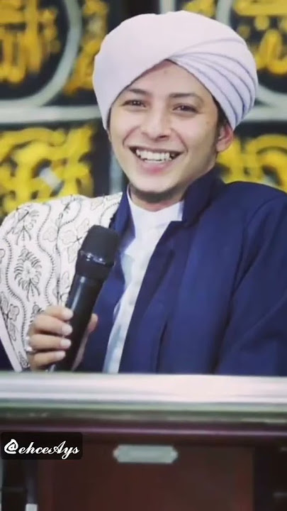 Subhanallah senyum nya bikin candu🤭🤭😍 Habib abdullah rifky alaydrus