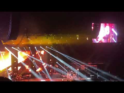 Ebi Aghaghi Live In Rogers Arena Vancouver On May 27 2023