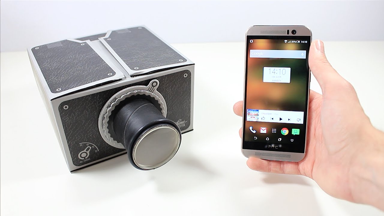 Transformer son smartphone en Vidéoprojecteur 