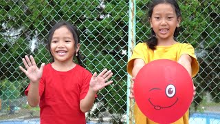 Keysha And Afsheena Learn Colors With Balloons, Popping Balloons & Singing