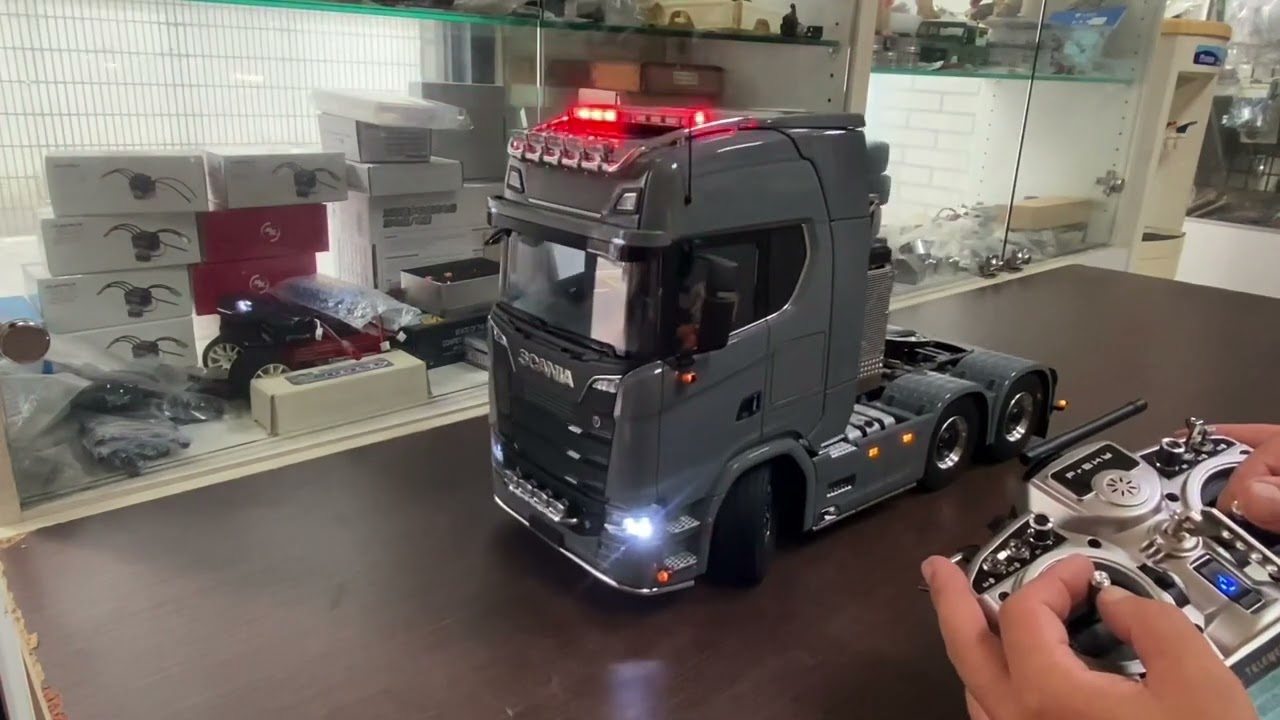 ハ*テ様 タミヤ1/14 Servonaut SMX Tamiya 1/14 Scania R470 6X4 Tractor Truck Kit, Silver