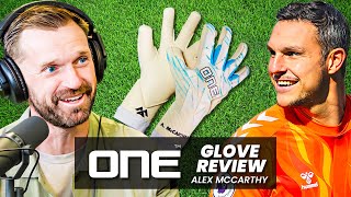 ALEX MCCARTHY: The One Glove Goalkeeper GLOVE REVIEW! (Southampton GK)