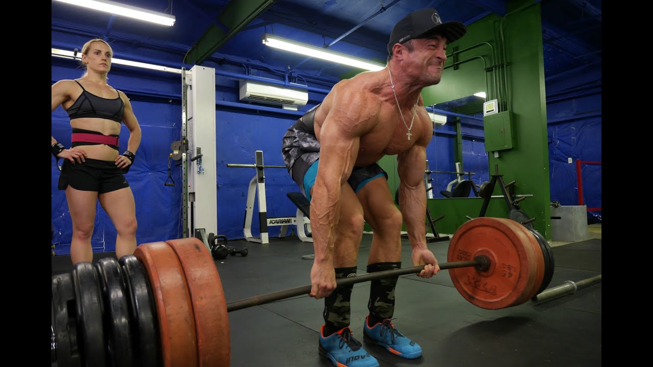 fitland Jonny's Pre-Contest Back Workout With Insane 545lb Deadlift