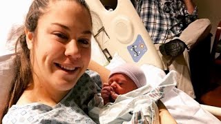Woman Gives Birth Just 30 Minutes After Learning She's Pregnant Woman Gives Birth Just 30 Minutes After Learning She's Pregnant