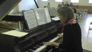 Julia Muench performs her  original  piano music  Nautilus
