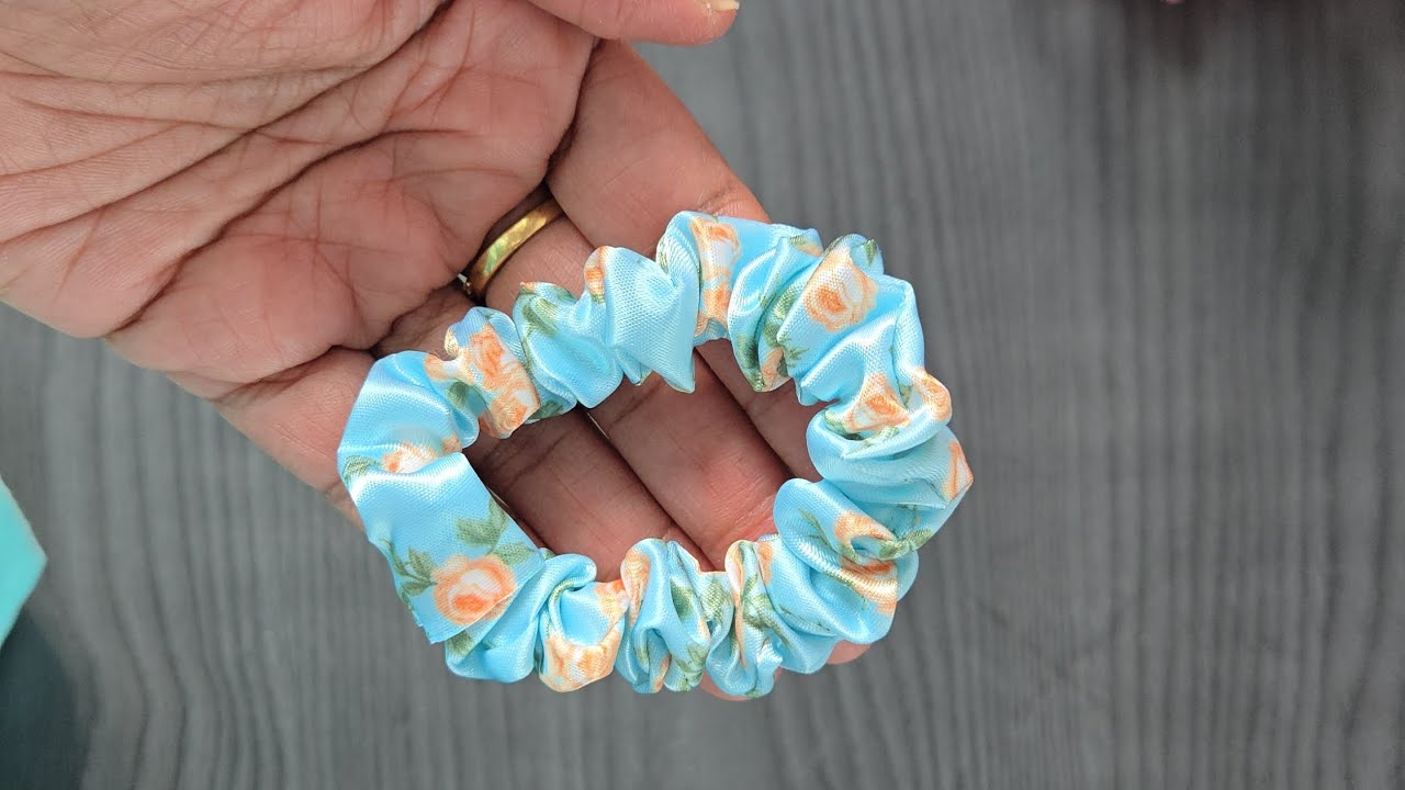Simple way of making scrunchies with 1inch satin ribbon, no sewing ...