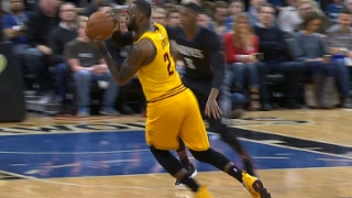 LeBron James SICK No-Look, Between-the-Legs Assist | 02.14.17