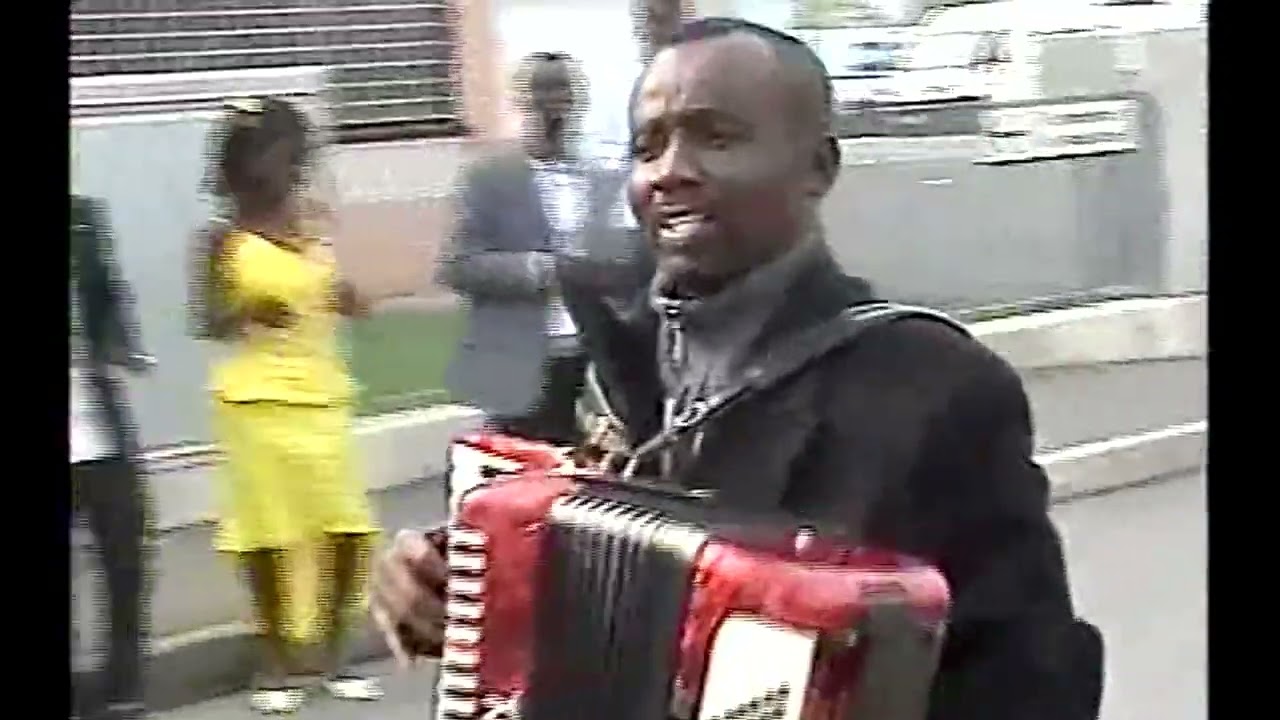 Reverend Kusi Brempong (a.k.a Kusi Berko) - Ofata (Official Video)