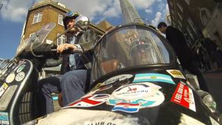 Sleepless in Seattle? Sleepless in a sidecar! Net Worth