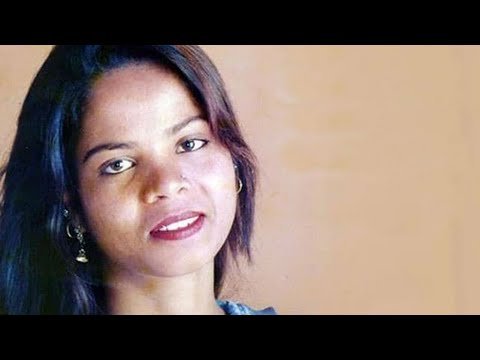 باكستان المسيحية آسيا بيبي التي برأتها المحكمة من تهمة التجديف تغادر البلاد