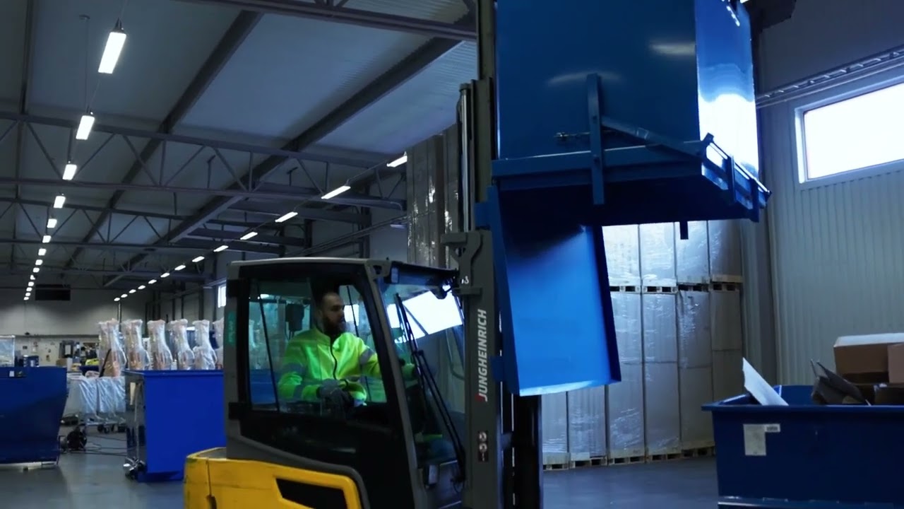 Kontener samowyładowczy rozładowywany oddolnie 1800 l. - Bottom discharging container, 1800 liter