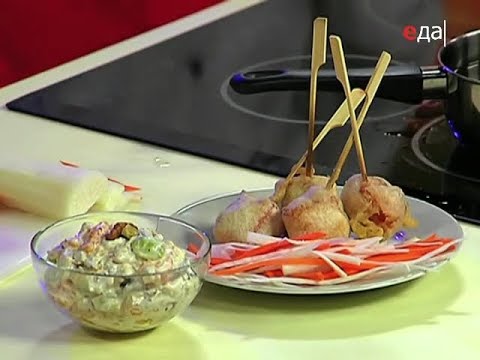 Кулинарный салат с филе рыбы с горячим копчением