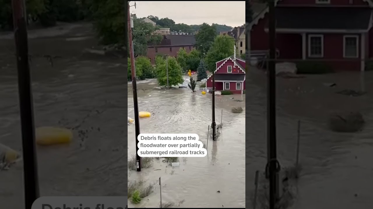 Cars Abandoned In Wisconsin Floods