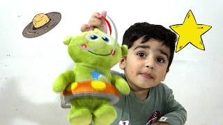 Interactive Walk & Talk  Alien Soft Toy from Hamleys .Toy Review by Viaan for other kids watching . screenshot 3