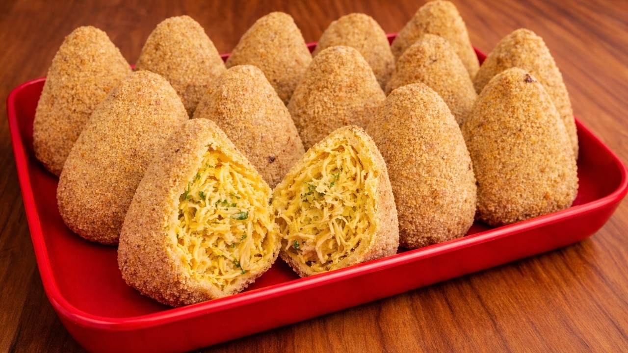 COXINHA SEM MASSA? - VOCÊ NÃO VAI ACREDITAR COMO É FEITA! - Priscila Pinho