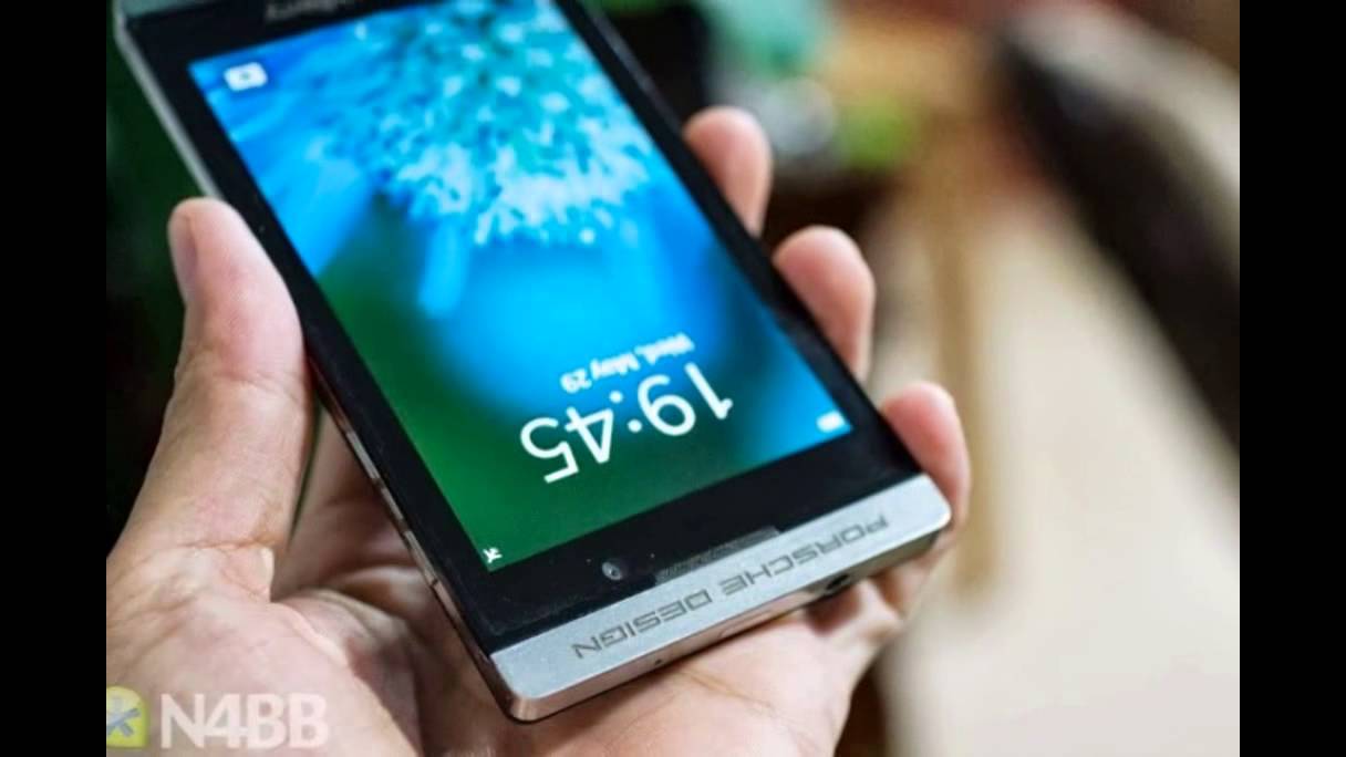 BlackBerry Porsche P'9982