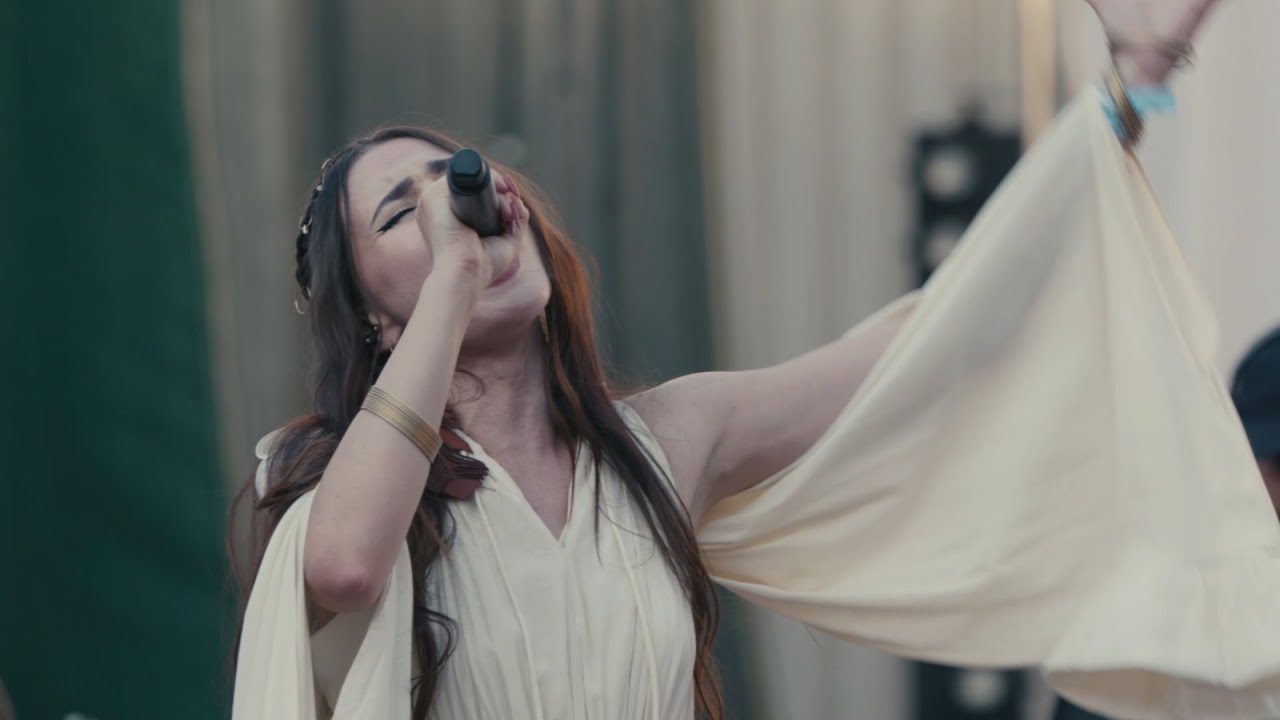 Aura Șova & Cortex - "Cine iubește și lasă" | Live @ Arenele Romane