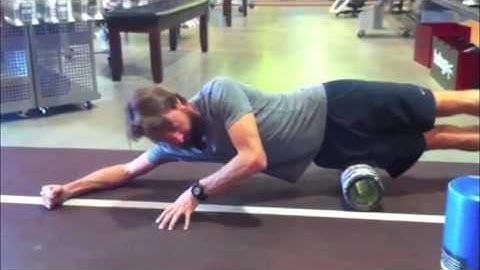 Injury Prevention: How to foam roll IT band and quads